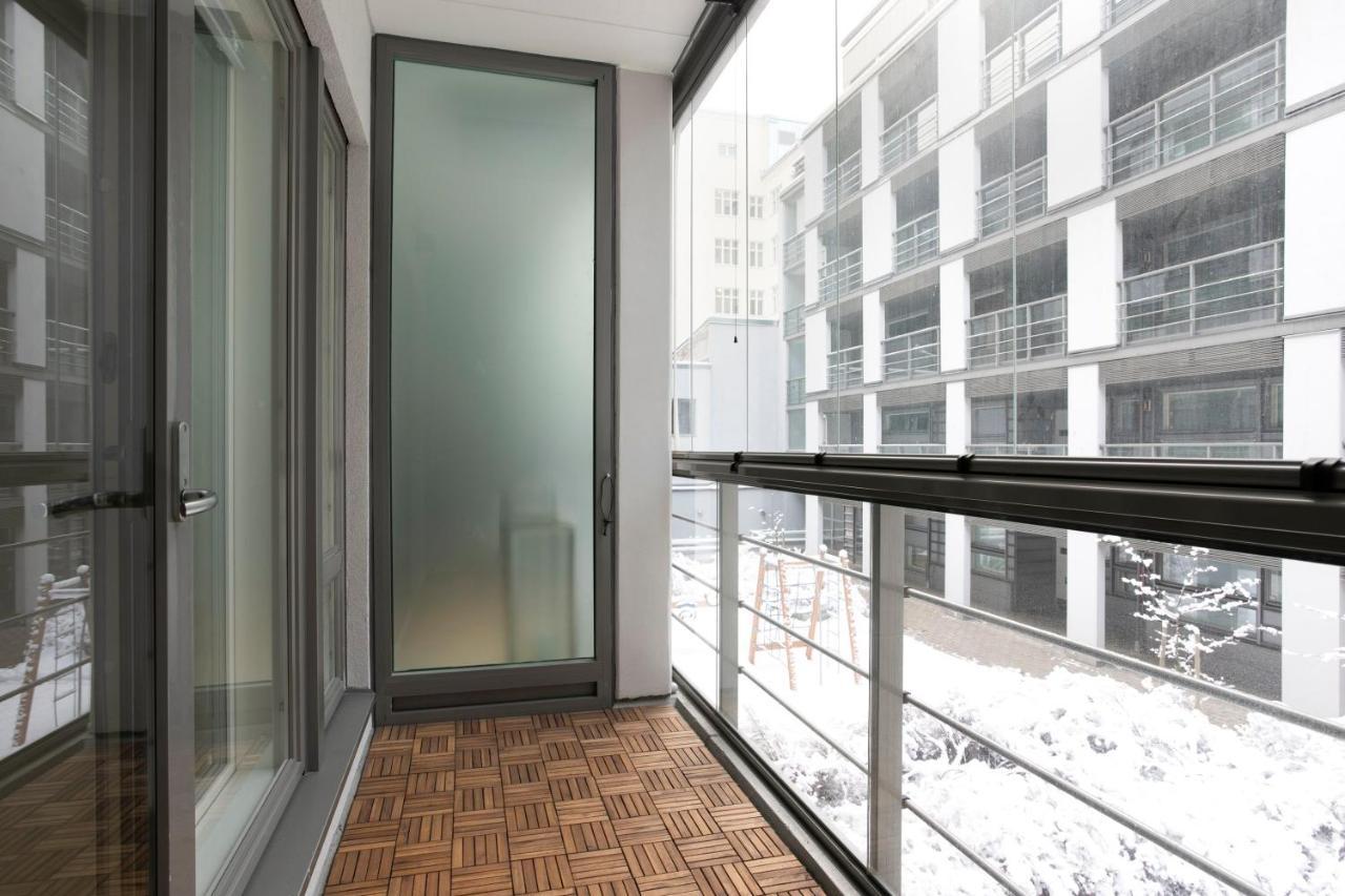 2Ndhomes Cozy 1Br Apartment With Balcony By The Central Station Helsinki Eksteriør billede